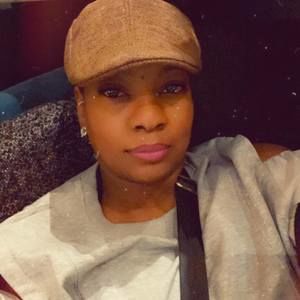 Meet your Posher, Shelly